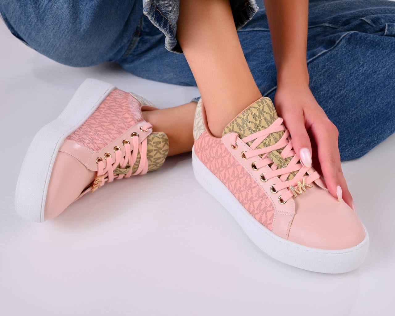 Michael Kors Poppy Logo Sneakers Women