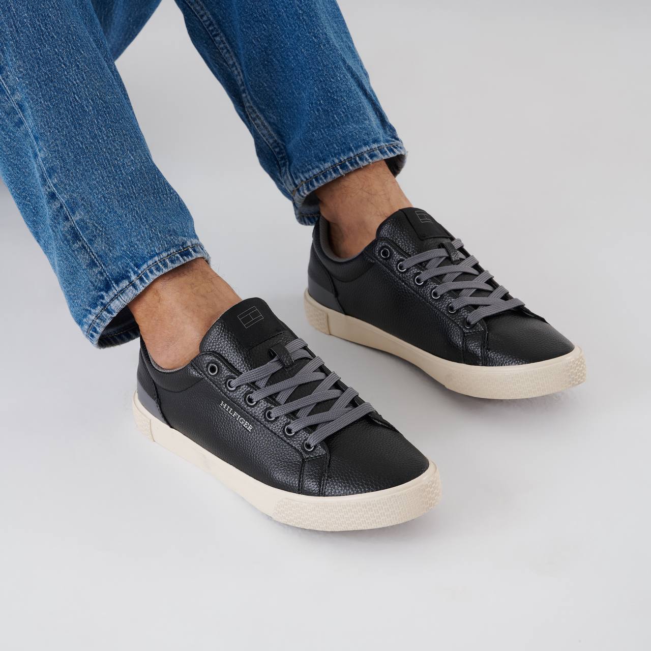Tommy Hilfiger Rocci Sneakers Men - Black