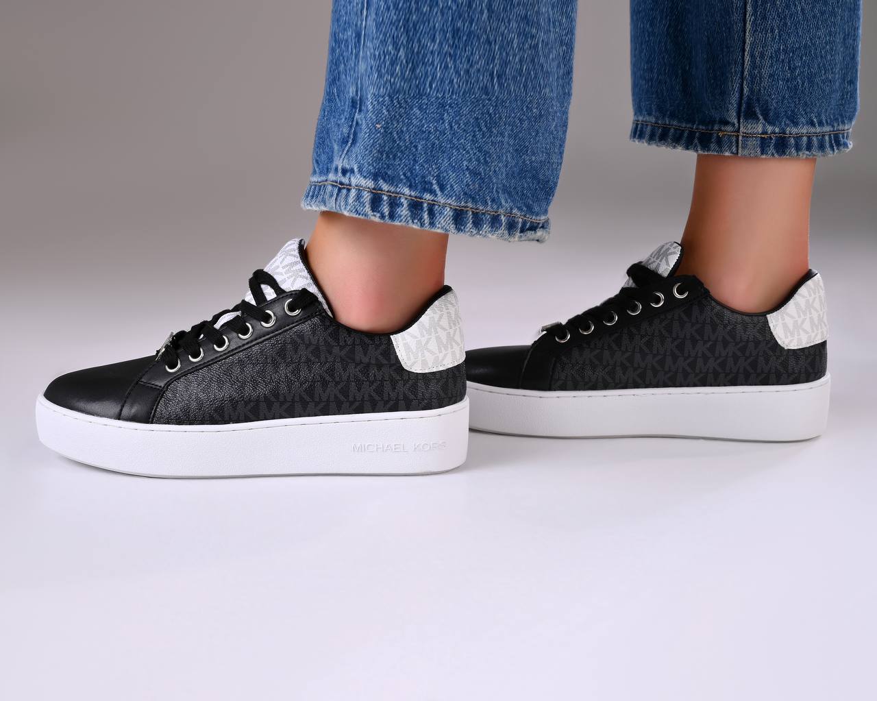 Michael Kors Poppy Logo Sneakers Women